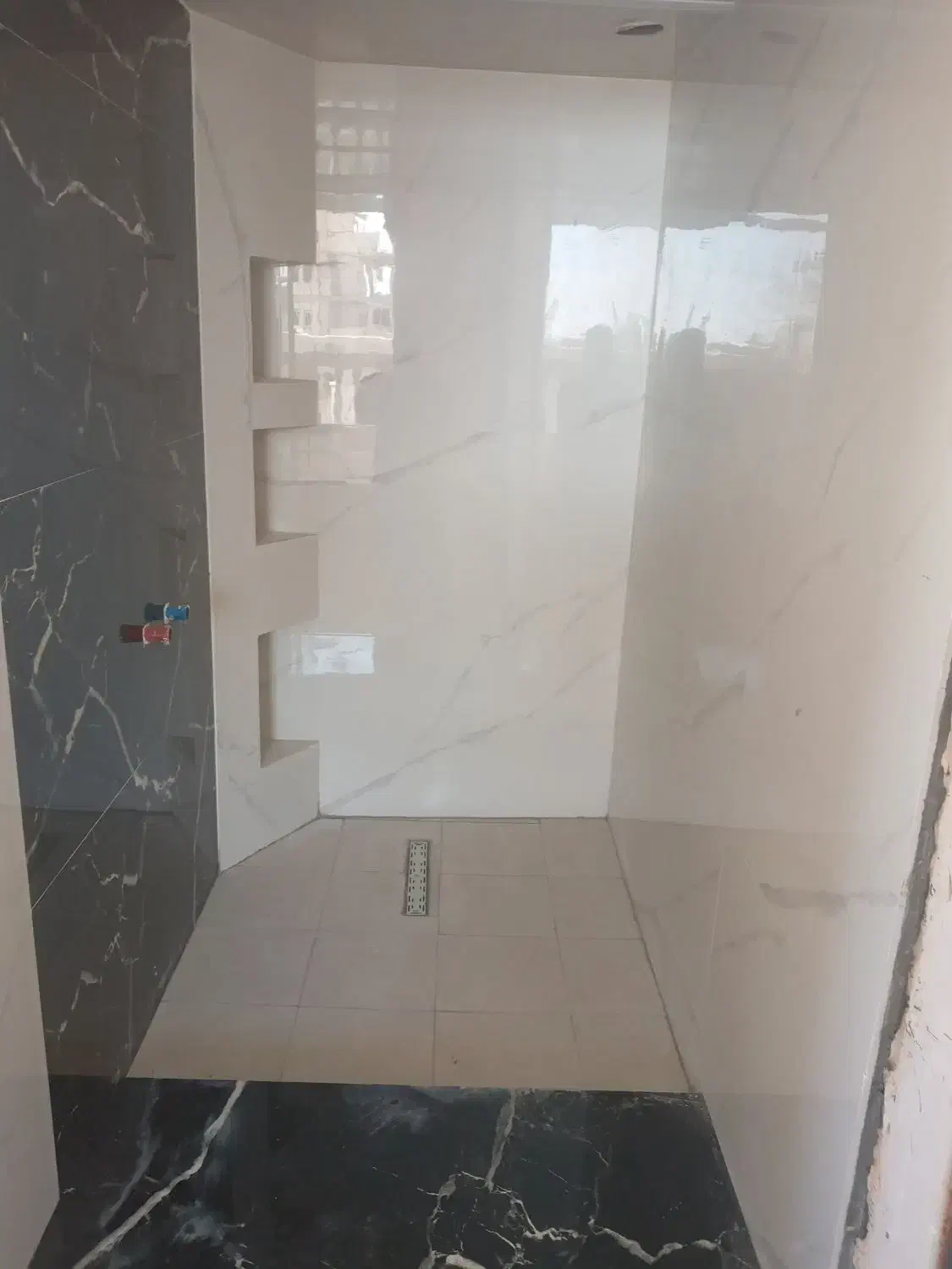 کاشی کاری  لوله کشی  رایگان برای افراد نیازمند|خدمات پیشه و مهارت|اسفراین, |دیوار