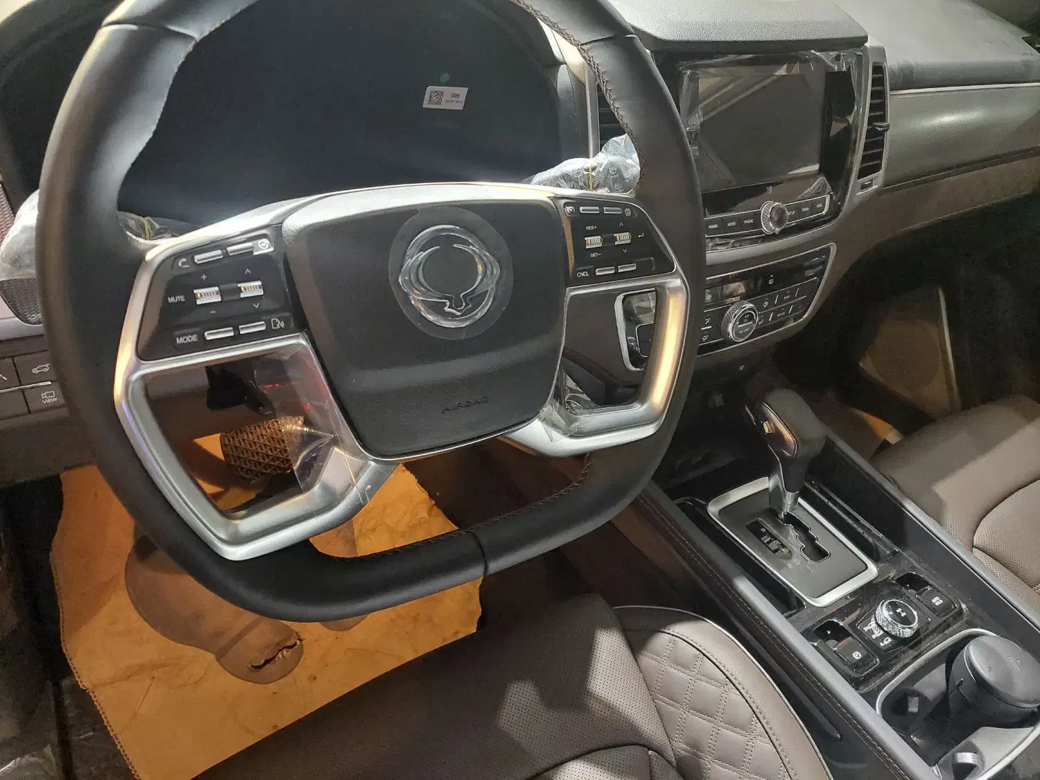 رکستون امپرور مدل ۲۰۲۲ مشکی متالیک داخل موکا|خودرو سواری و وانت|تهران, ولنجک|دیوار