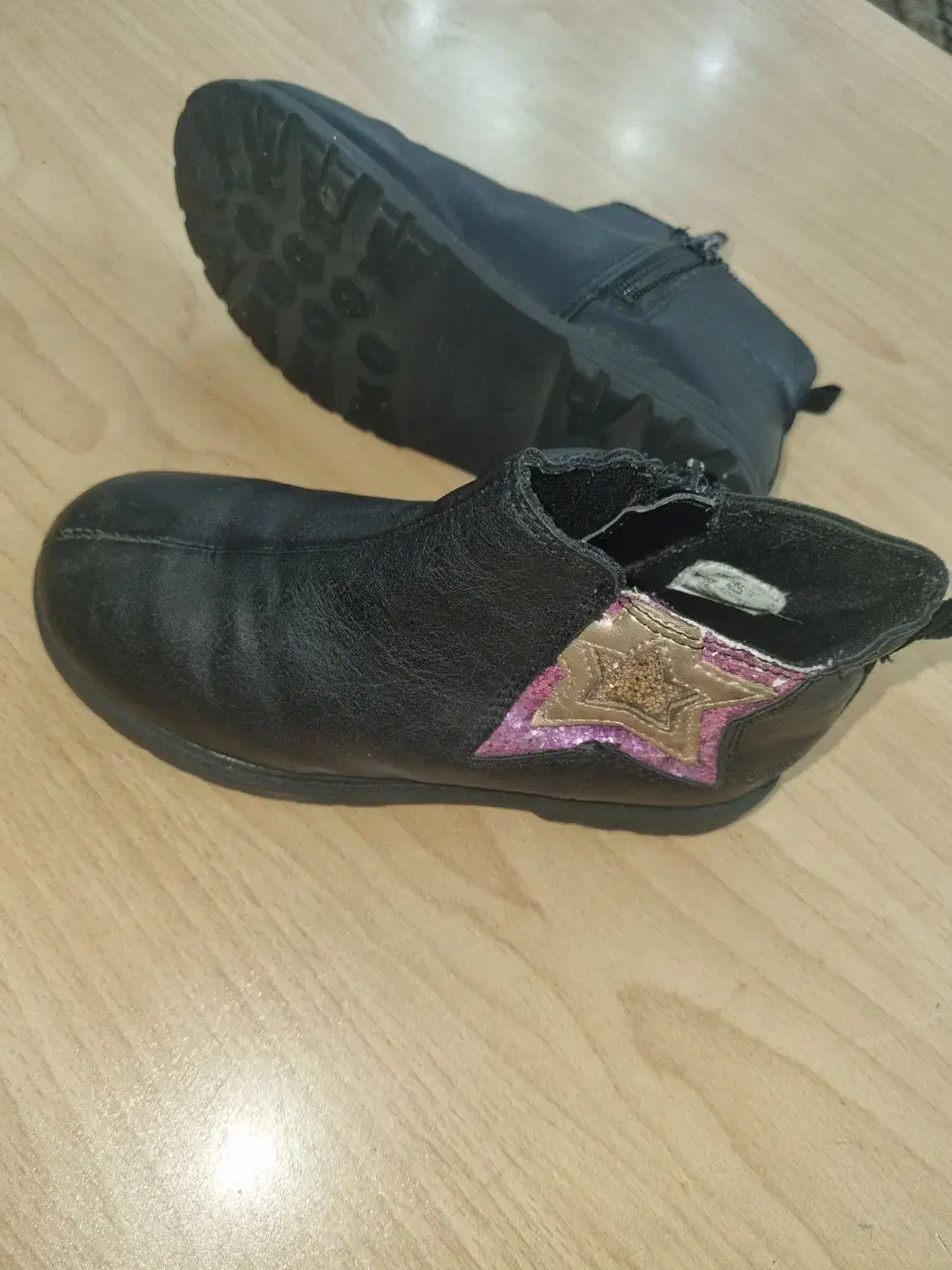 نیم بوت چرم برند اصل|کیف، کفش، کمربند|پرند, فاز ۵|دیوار