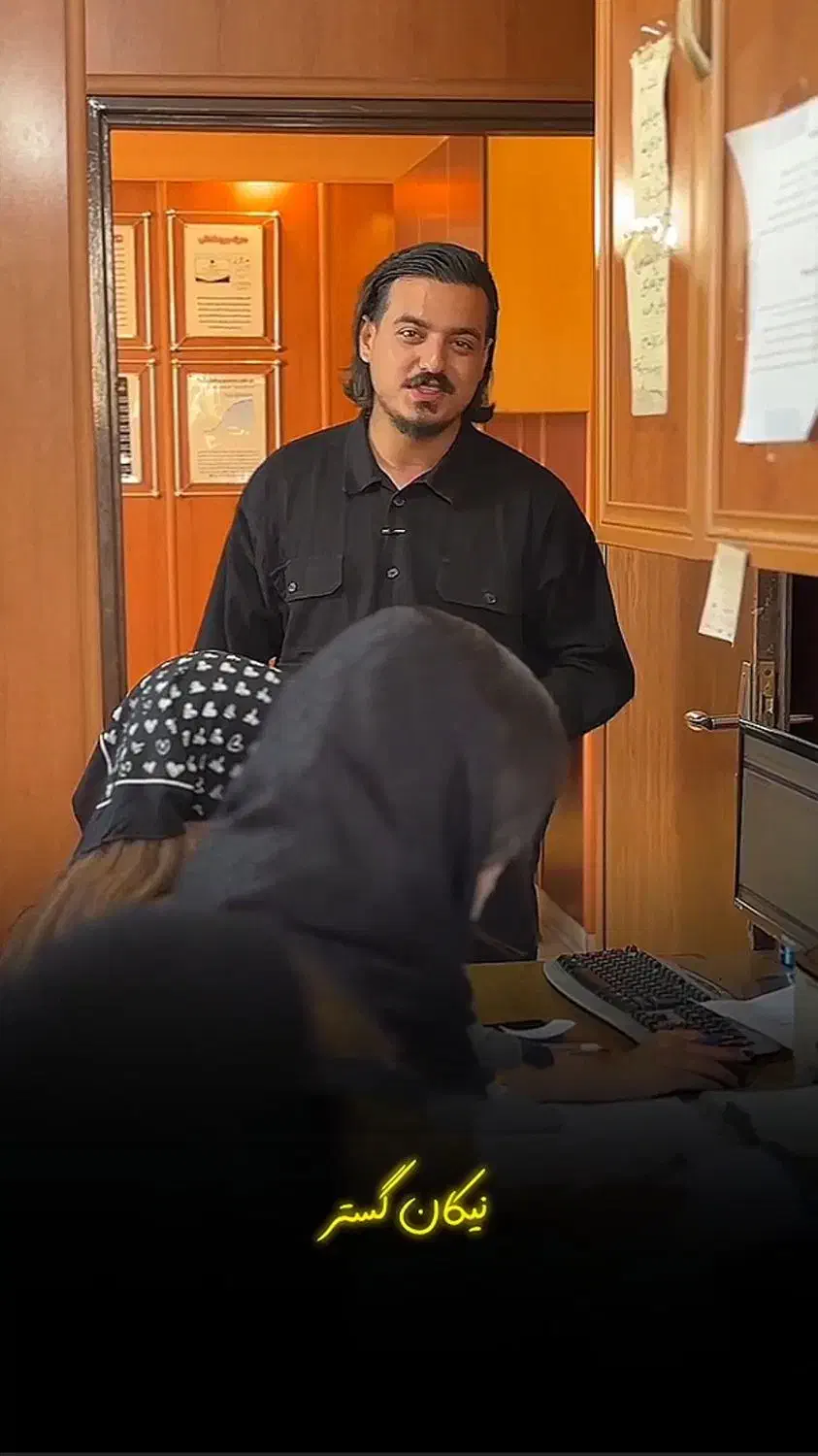 کارشناس فروش تلفنی خانم و اقا|استخدام بازاریابی و فروش|تهران, فلسطین (میدان انقلاب)|دیوار