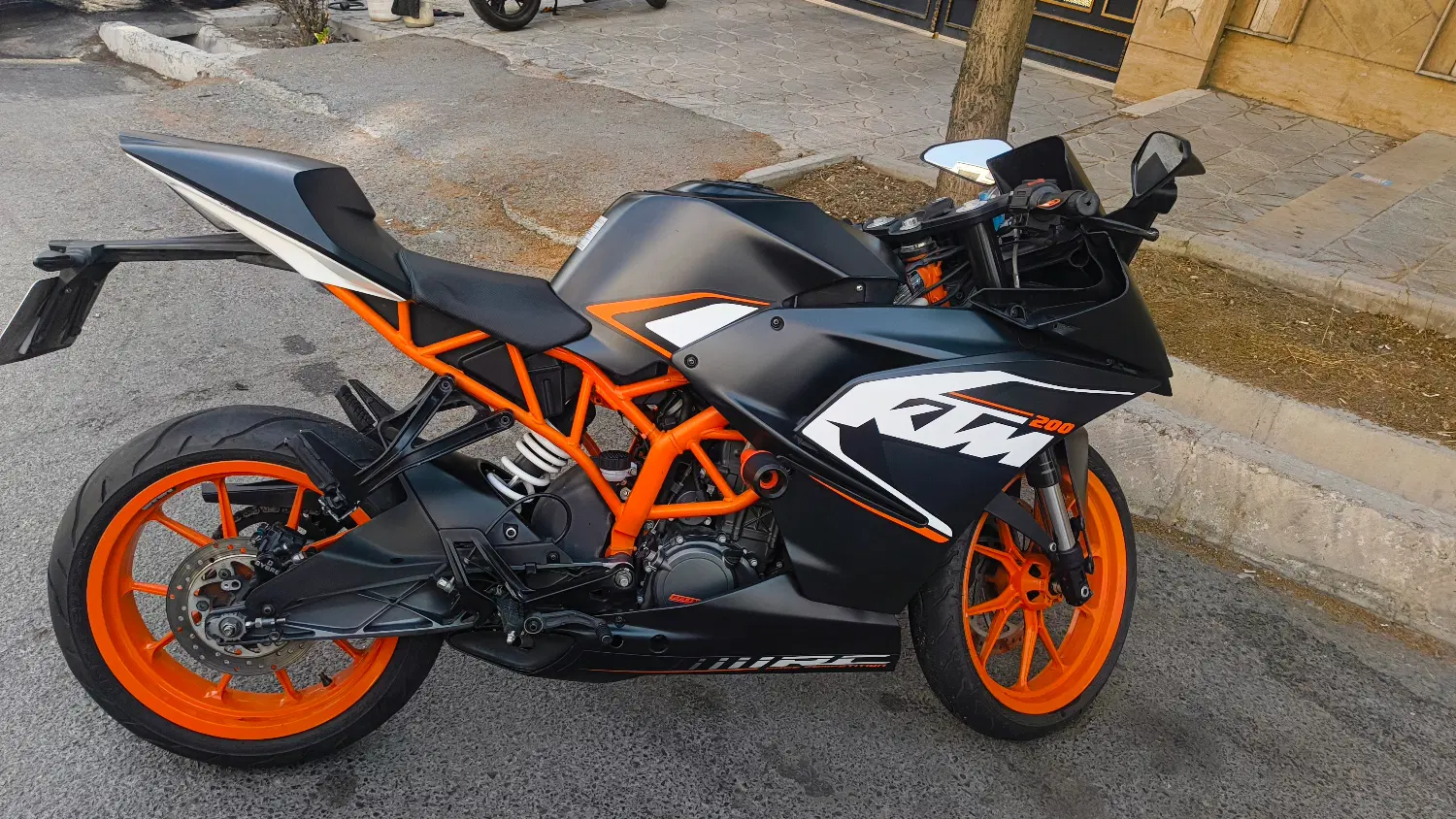 Ktm rc200|موتورسیکلت|تهران, شهران شمالی|دیوار