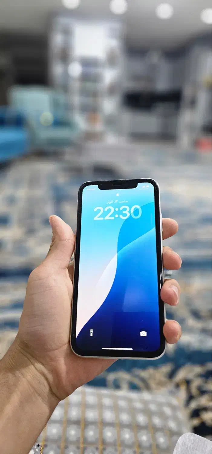 اپل iPhone 11 با حافظهٔ ۱۲۸ گیگابایت|موبایل|شهریار, رضی آباد بالا|دیوار