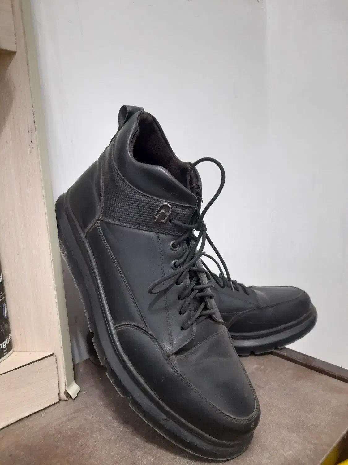 نیم بوت در حد نو س ۴۰|کیف، کفش، کمربند|نیشابور, بلوار گلها|دیوار