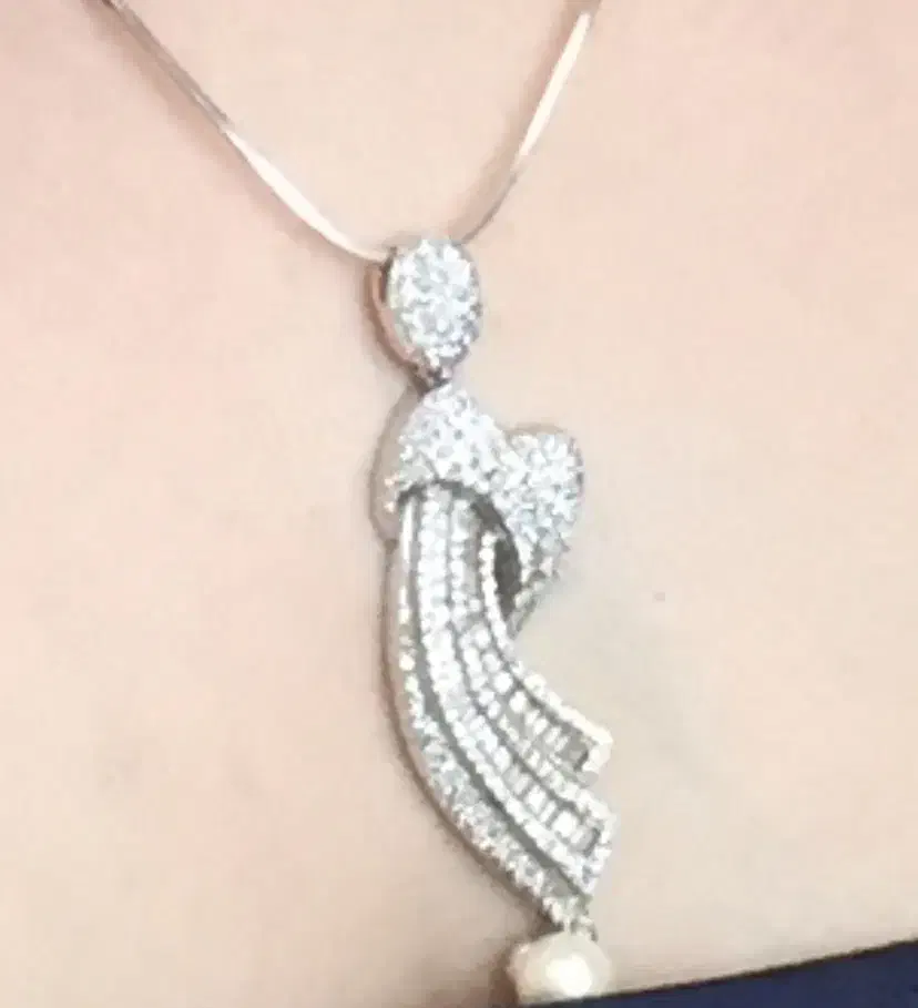 گمشده|اشیا|اهر, |دیوار