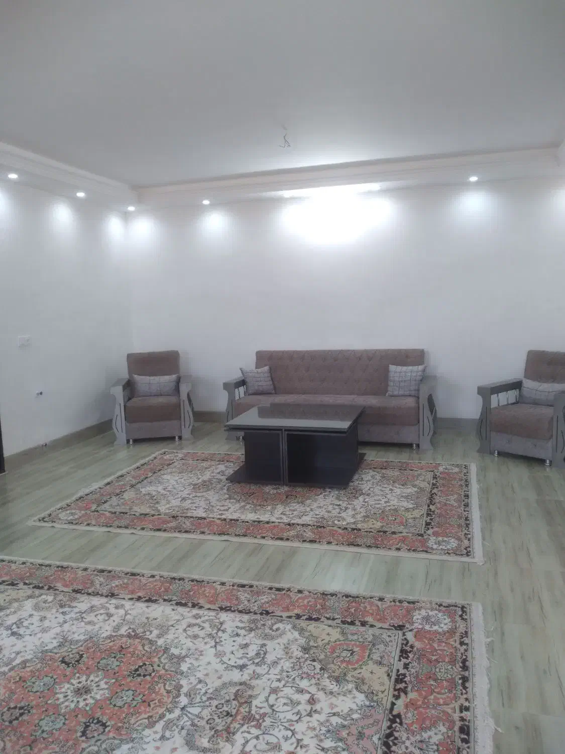 حیاط ویلایی درآغچه قشلاق خوی پشت مساکن مهر|فروش خانه و ویلا|خوی, |دیوار