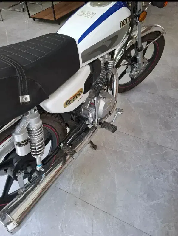 هندا۲۰۰ پرواز|موتورسیکلت|کرج, حصارک پایین|دیوار