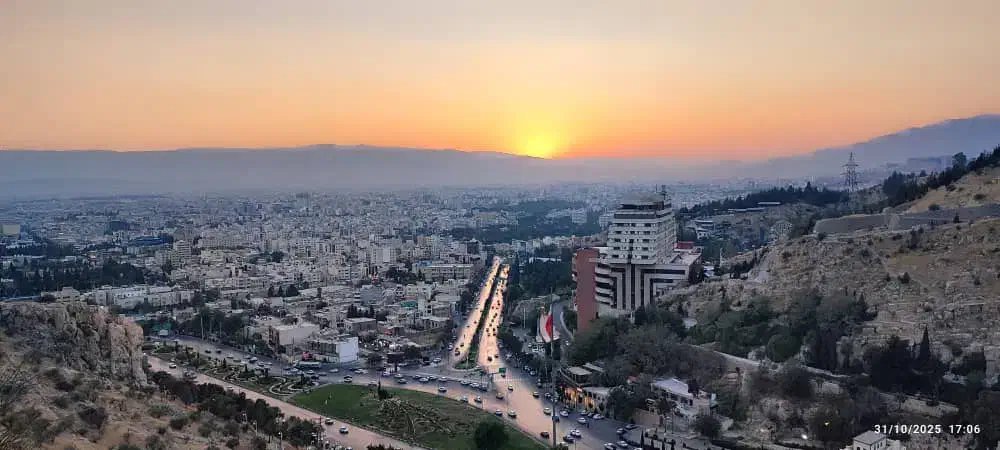 آپارتمان دو خواب ، سند تک برگ|فروش آپارتمان|صدرا-فارس, فاز ۱|دیوار