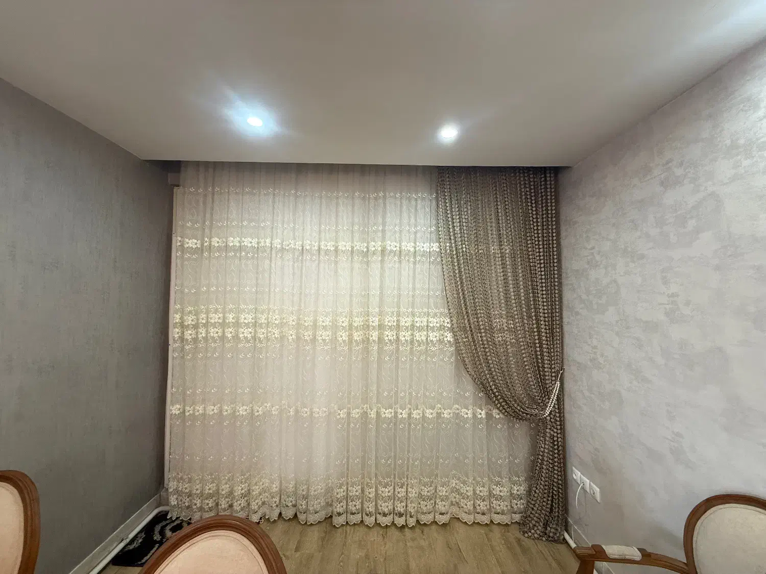 پرده پذیرای|پرده، رانر، رومیزی|ساوه, |دیوار