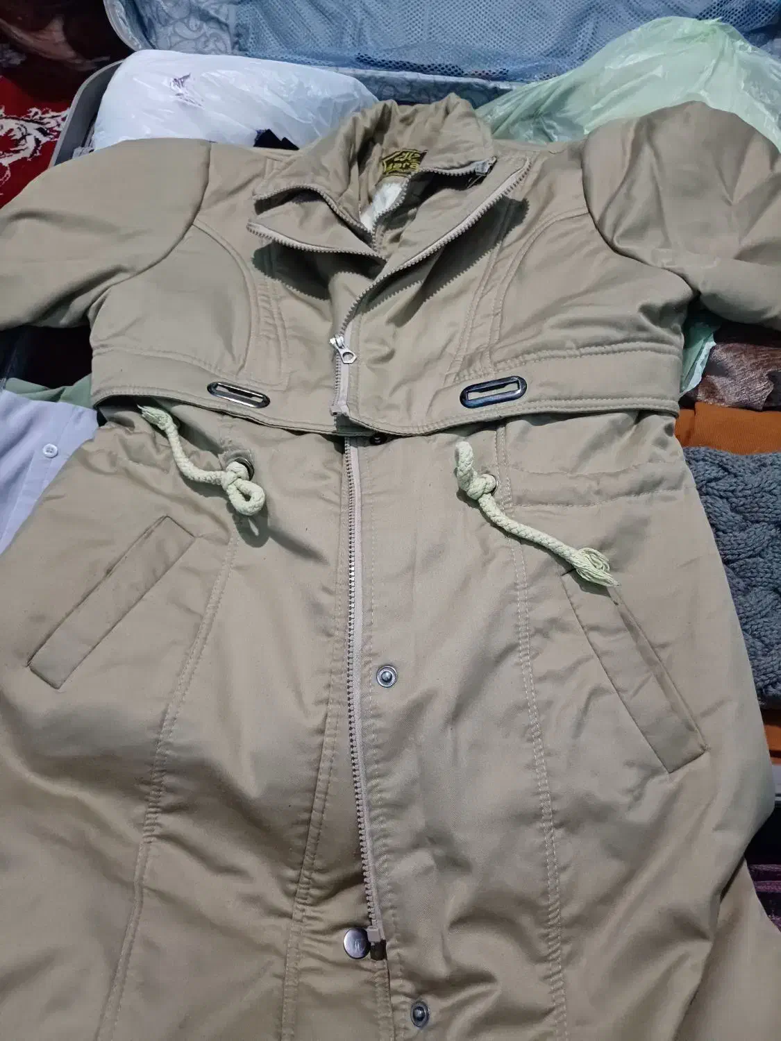 مانتو و پالتو سایز ۴۴ و ۴۶|لباس|مشهد, انقلاب|دیوار