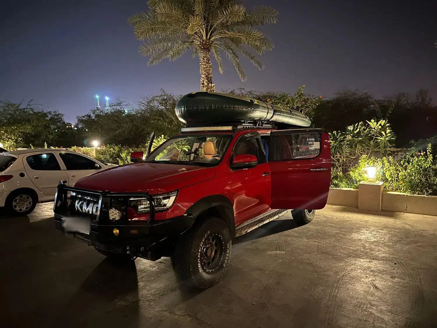 کی ام سی تی۸ ۱۴۰۱|خودرو سواری و وانت|اصفهان, چرخاب|دیوار