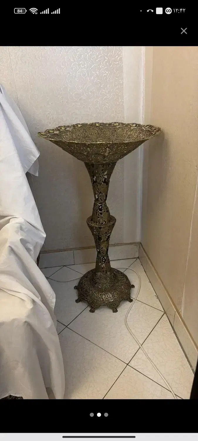 فروش وخرید آینه کنسول لوستر وسایل برنز برنج کاکرده|بوفه، ویترین، کنسول|تبریز, |دیوار