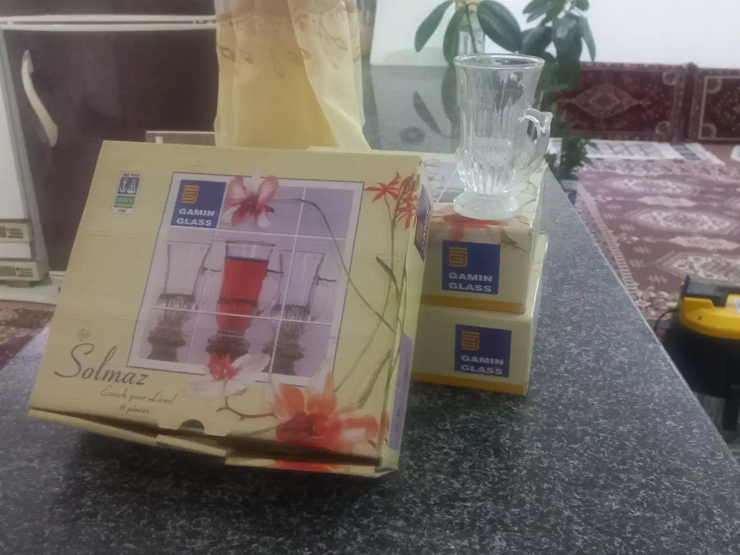 سه دست استکان کمر باریک نو وآک|ظروف سرو و پذیرایی|شاهین دژ, |دیوار