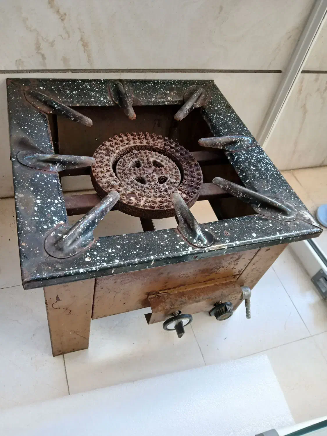 اجاق گاز با ورق ضخیم و محکم و شعله آبی|اجاق گاز و لوازم برقی پخت‌وپز|تبریز, |دیوار