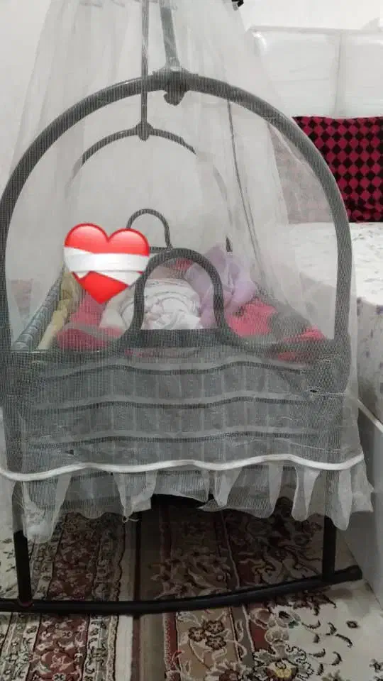 گهواره سالم و درحد نو|تخت و سرویس خواب|حمیدیه, |دیوار