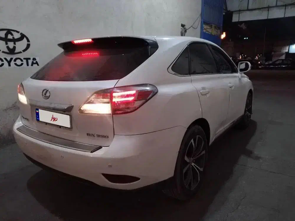 لکسوس|خودرو سواری و وانت|شیراز, آبیاری|دیوار