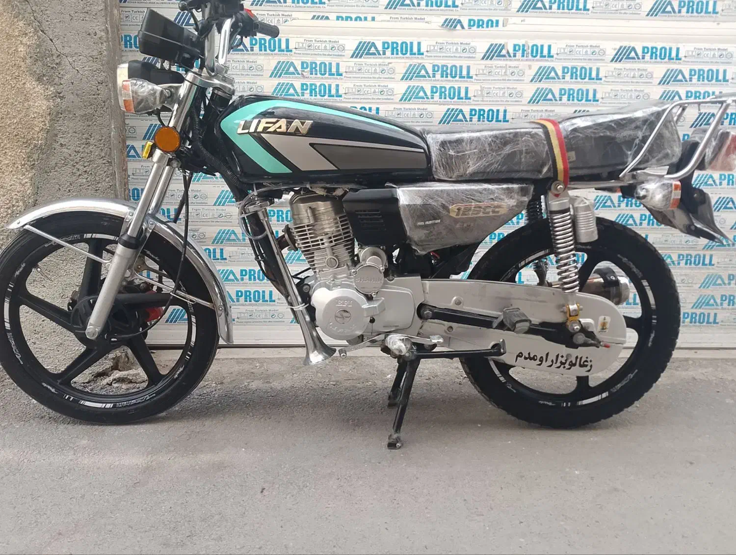 لیفان 125|موتورسیکلت|مشهد, شهید معقول|دیوار
