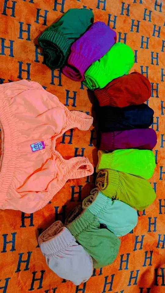 لباس زیر|لباس|صدرا-فارس, فاز ۱|دیوار