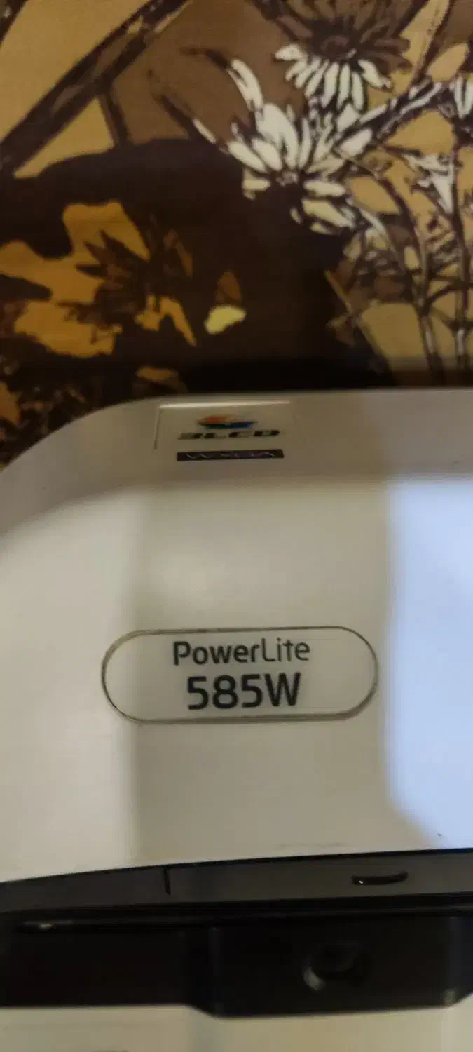 پروژکتور epson 685wi|تلویزیون و پروژکتور|تهران, جنت‌آباد مرکزی|دیوار