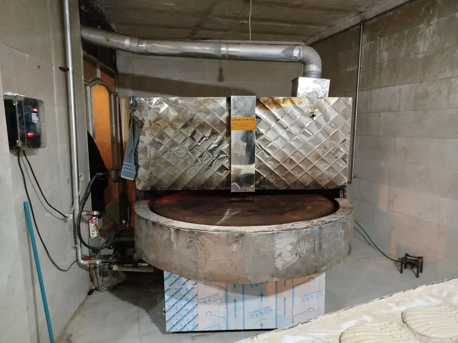 دستگاه تنور گردان نانوایی اتومات|ماشین‌آلات صنعتی|خلخال, |دیوار