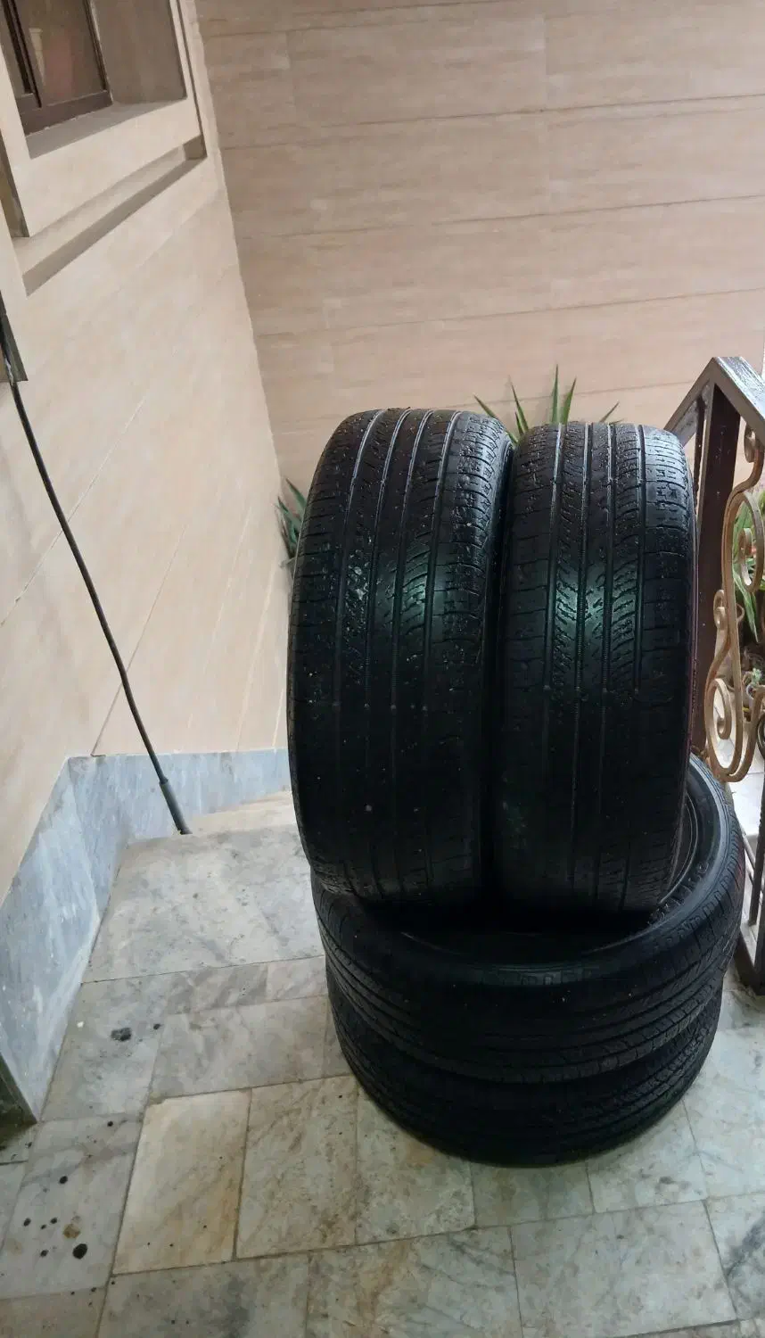 لاستیک پژو۴۰۵ کره ای|قطعات یدکی و لوازم جانبی|آزادشهر, |دیوار