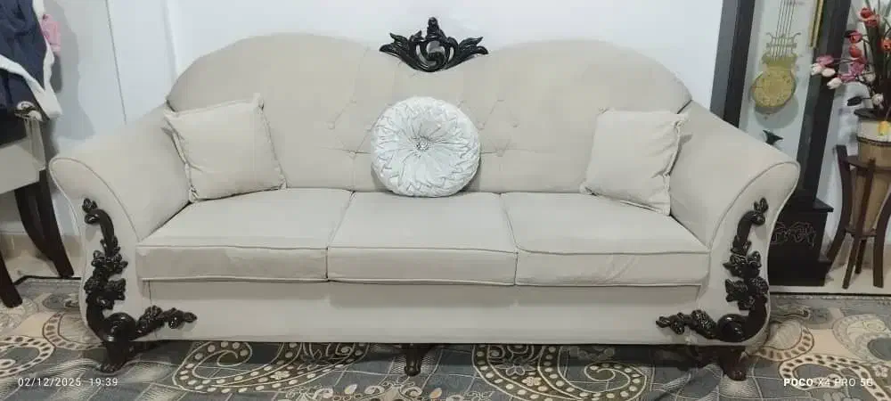 مبل هفت نفره و میز غذاخوری|مبلمان خانگی و میز عسلی|قدس, شهر‌قدس|دیوار