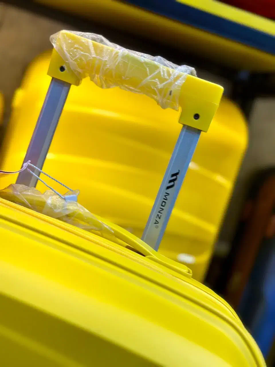 چمدان ۴تکه وارداتی MONZA«|کیف، کفش، کمربند|یزد, |دیوار