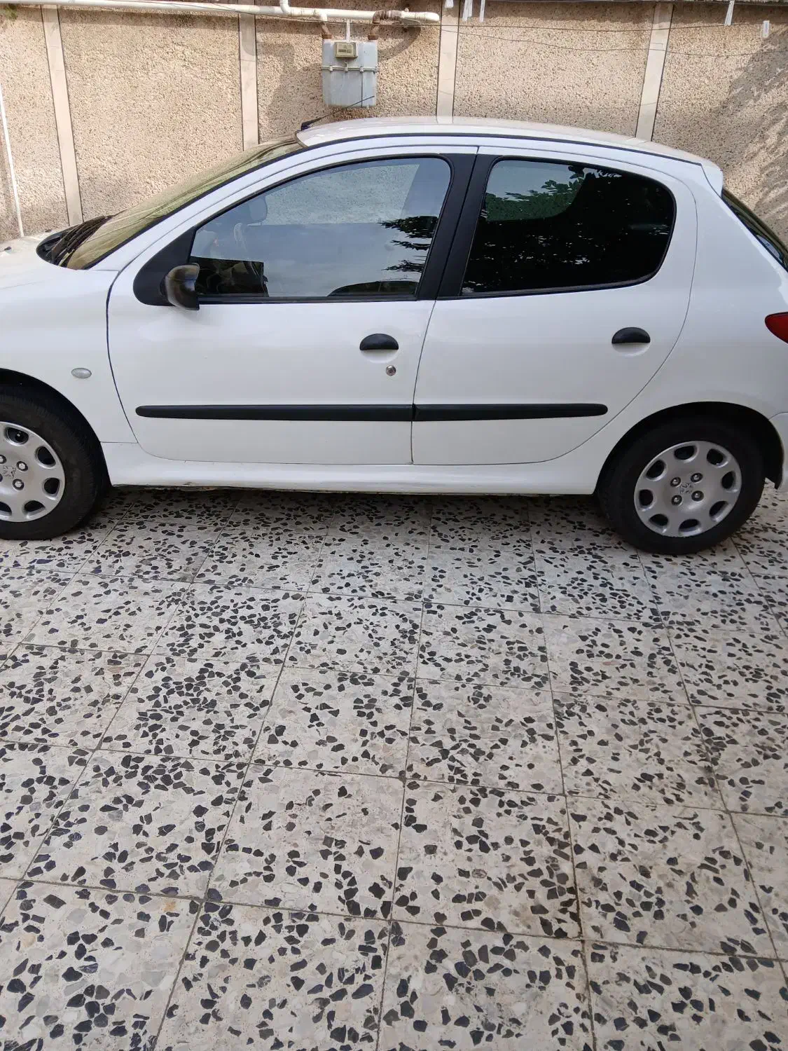 پژو 206 مدل 90 با توضیحات کامل نقد یا معاوضه|خودرو سواری و وانت|گنبد کاووس, |دیوار