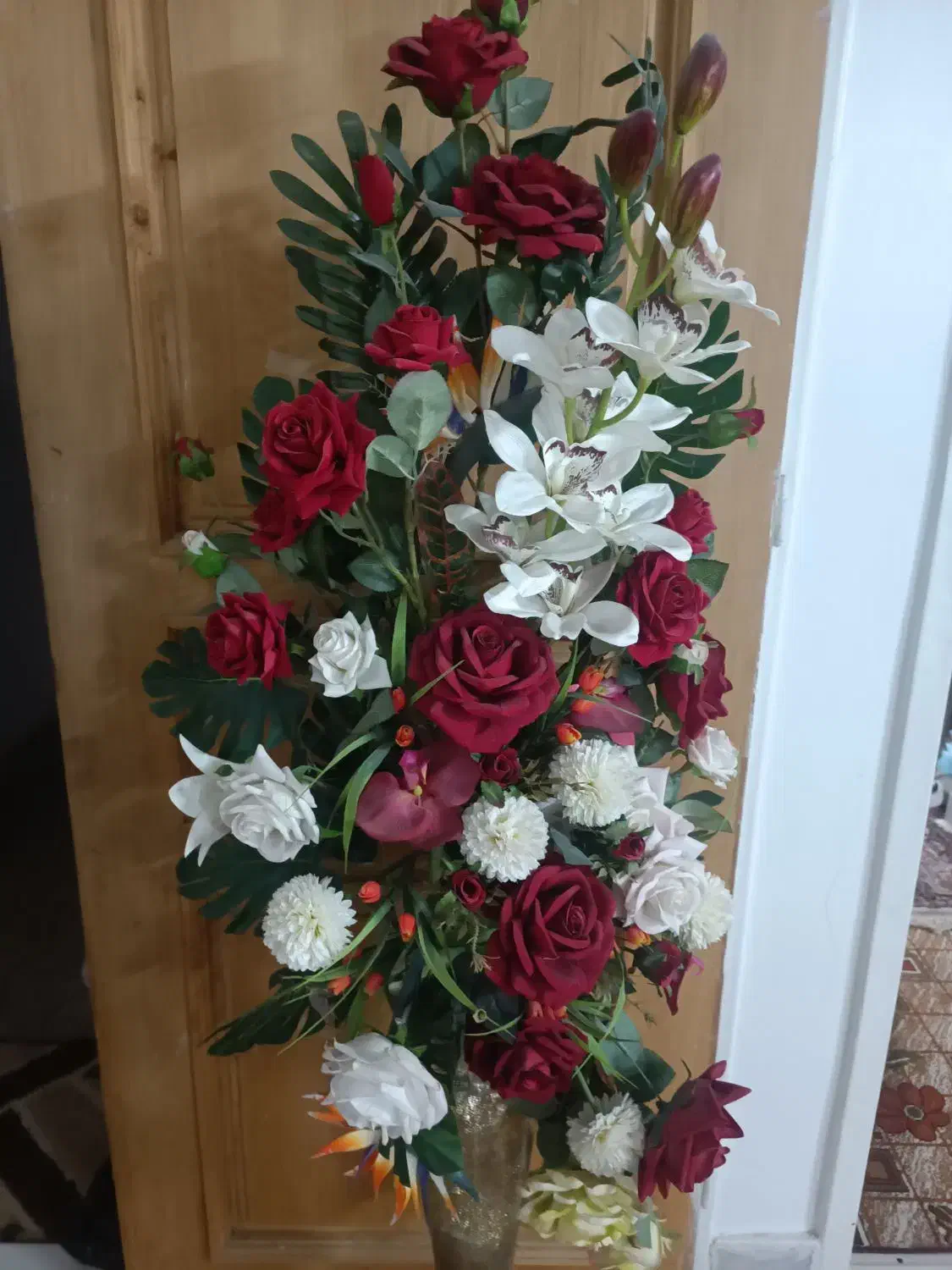 گلدان طلایی به همراه گل|گل مصنوعی|مشهد, کوی المهدی|دیوار