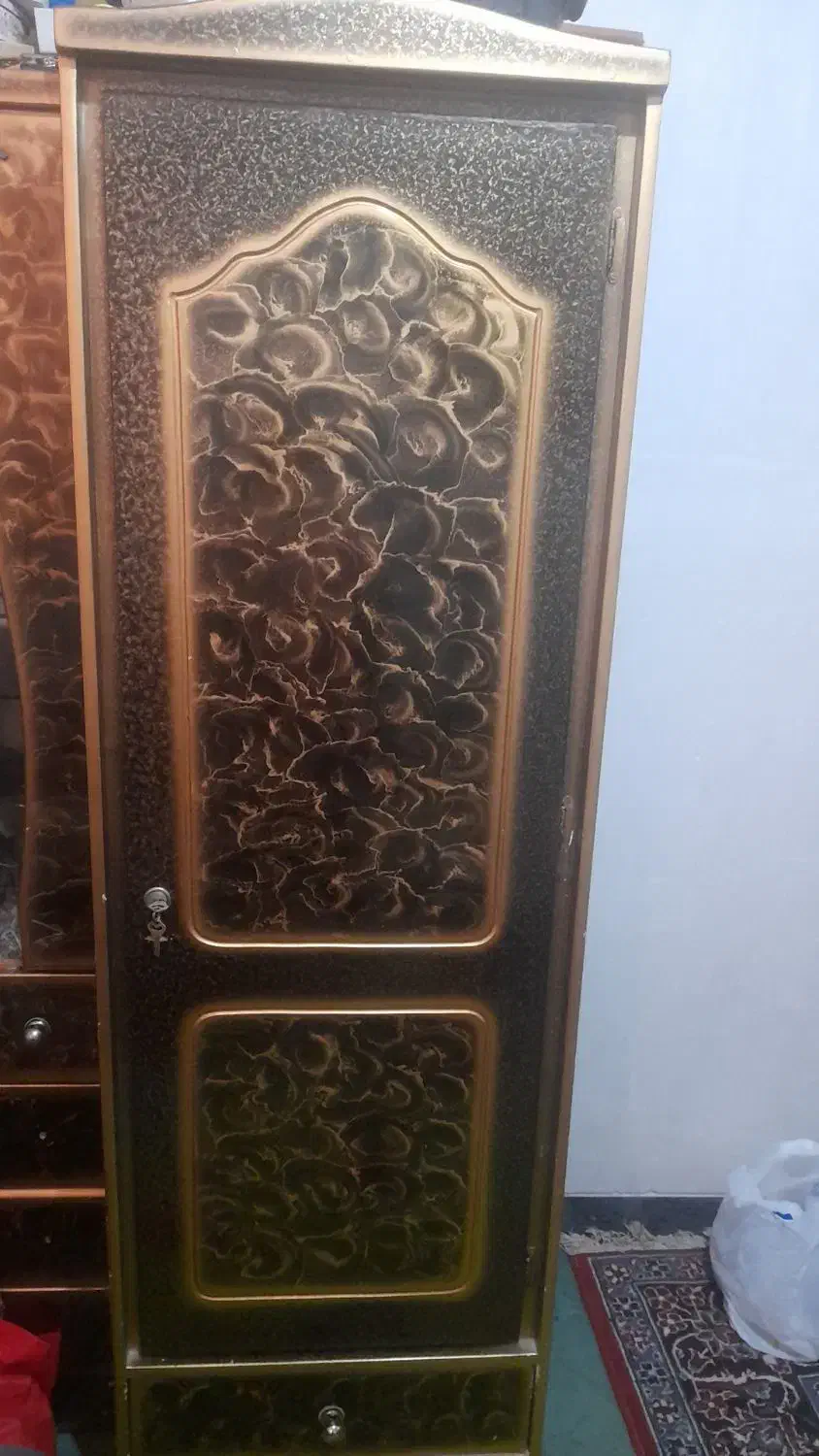 کمد لباسی همراه با ویترین|جاکفشی، کمد، دراور|شیراز, درکی|دیوار