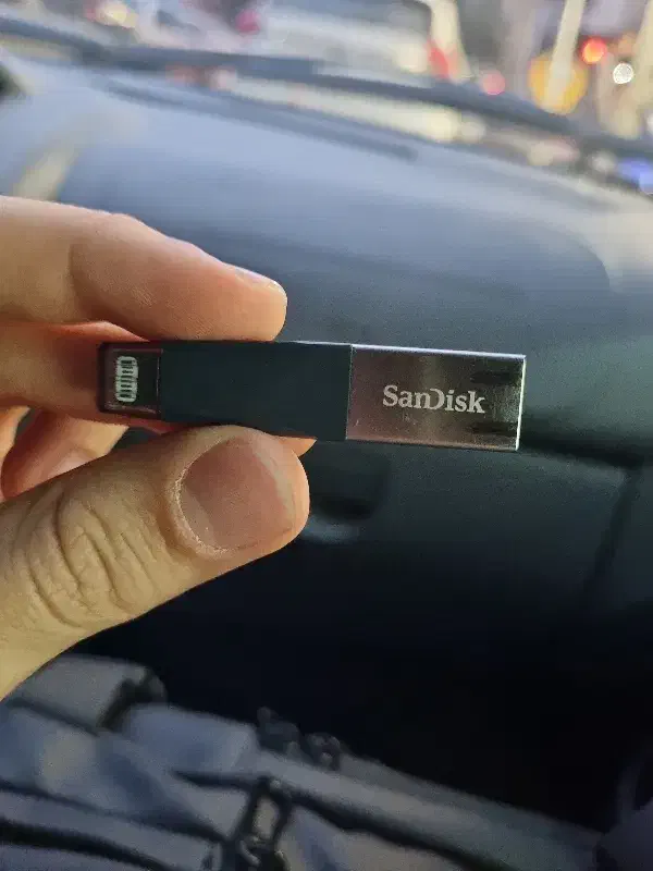 فلش سن دیسک 128 گیگ sandisk ixpand SDIX40|قطعات و لوازم جانبی رایانه|همدان, |دیوار