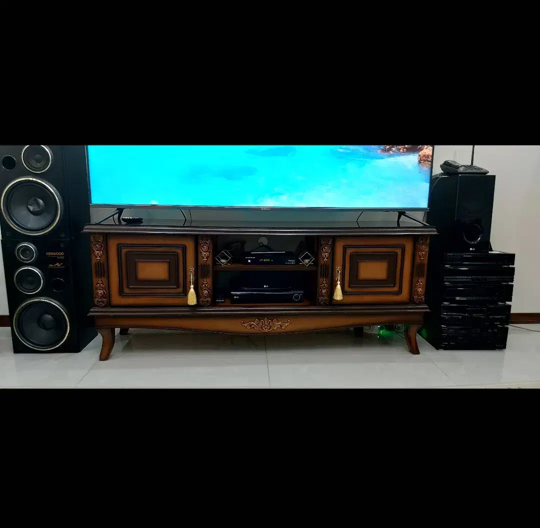 میز تلویزیون|میز تلویزیون|تهران, آهنگران (سراسیاب دولاب)|دیوار