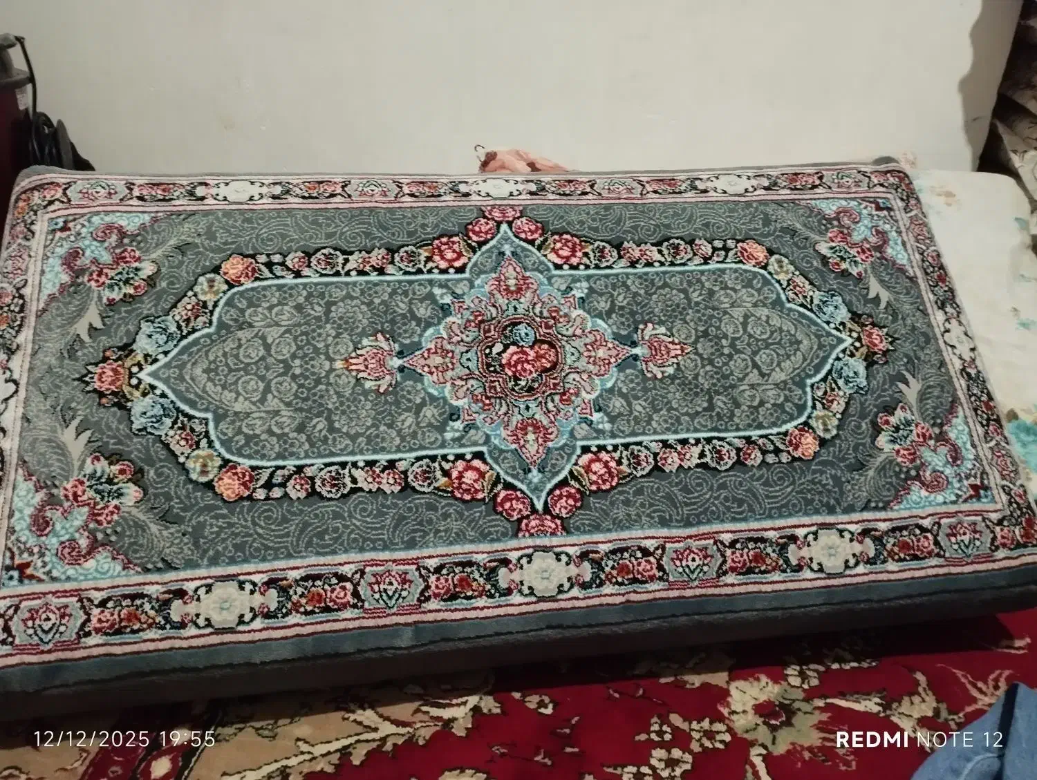 دو جفت پشتی ۴عدد|پشتی|زنجان, |دیوار