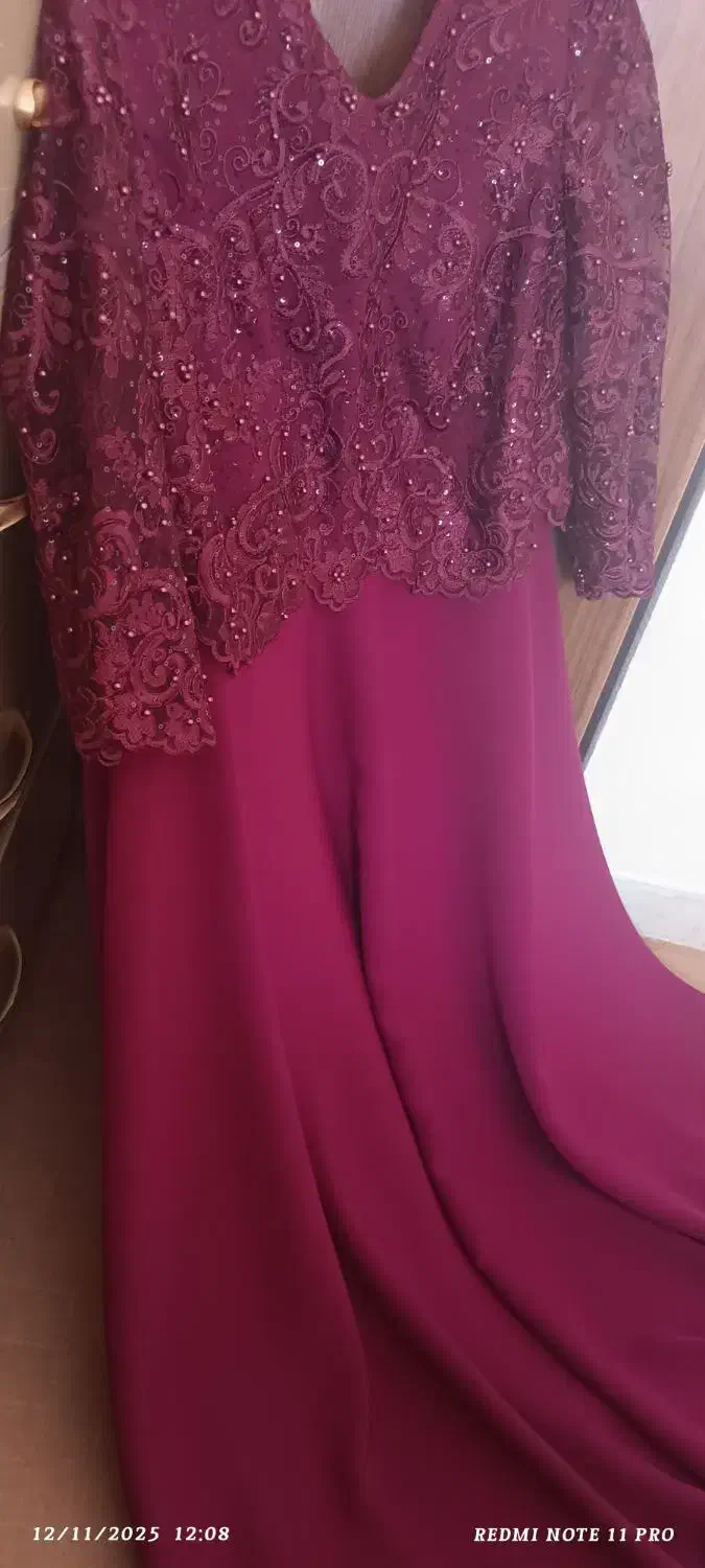 پیراهن مجلسی|لباس|همدان, |دیوار