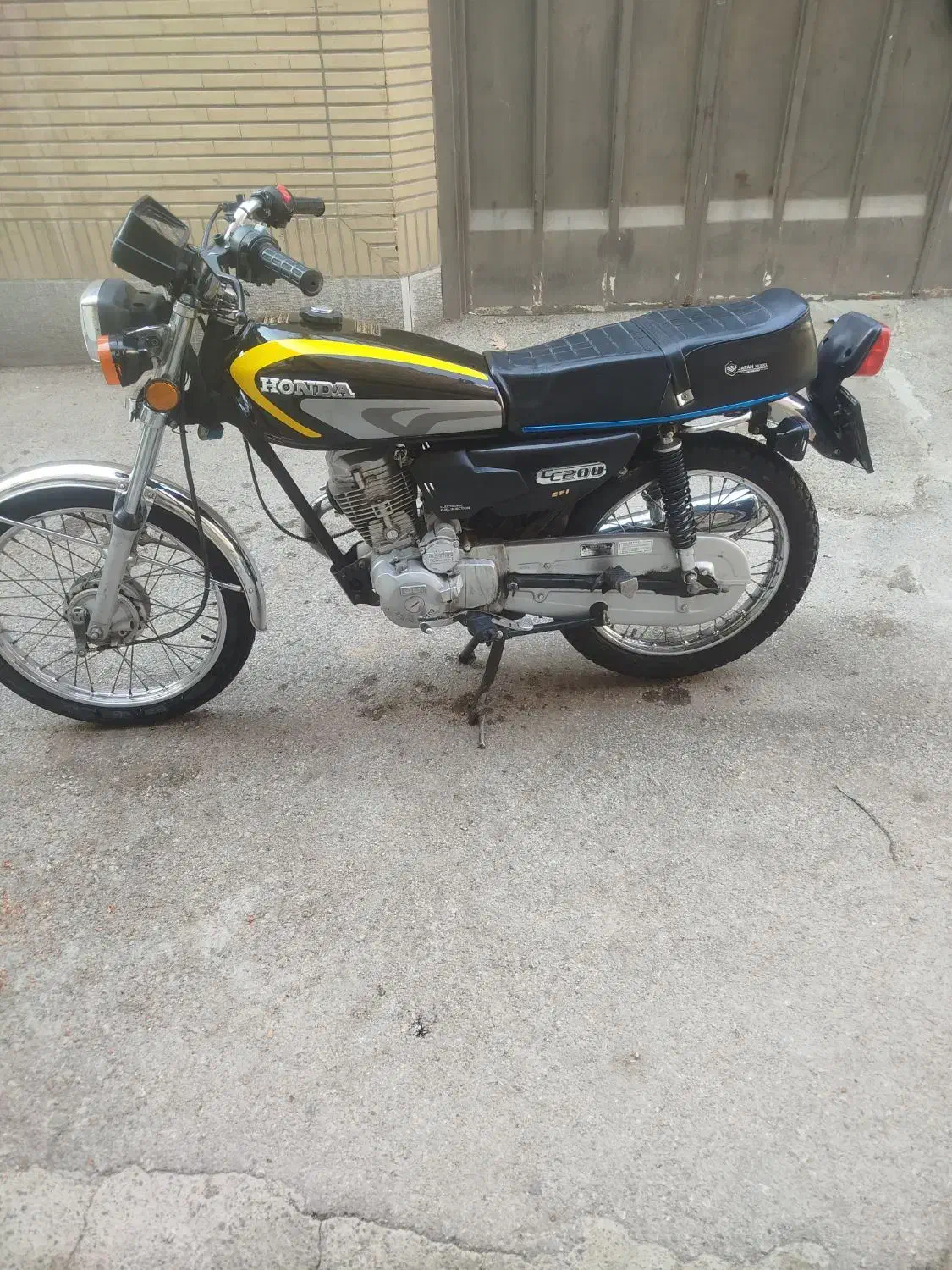 موتور هندا 125|موتورسیکلت|اصفهان, محله اسلامی|دیوار