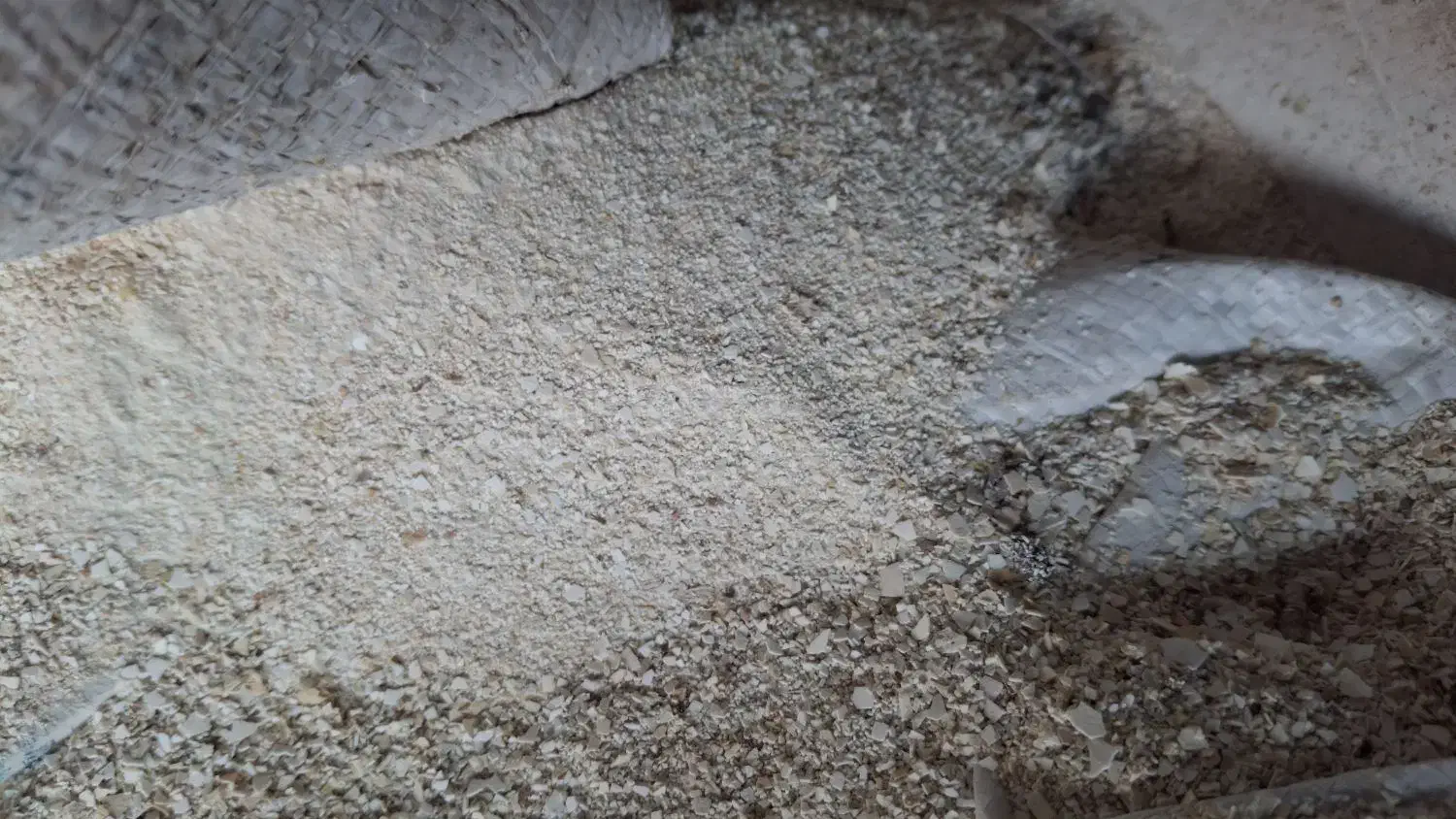 پودر و آسیاب شده پوست تخم مرغ|لوازم جانبی حیوانات|بناب, |دیوار