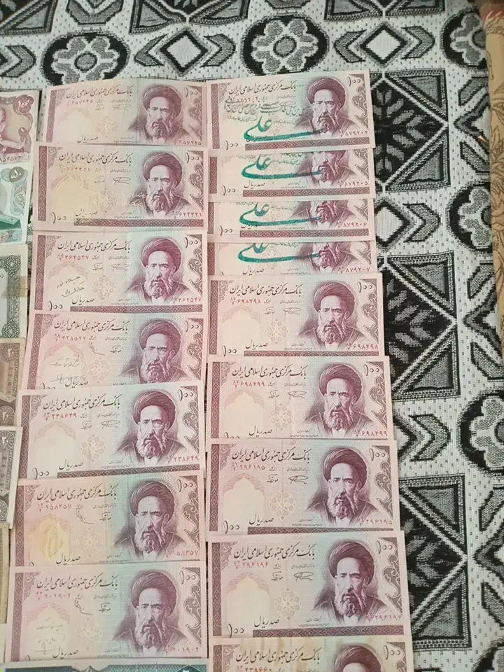 تعدادی اسکناس قدیمی بفروش میرسد|کلکسیون سکه، تمبر، اسکناس|پردیس, فاز ۴|دیوار