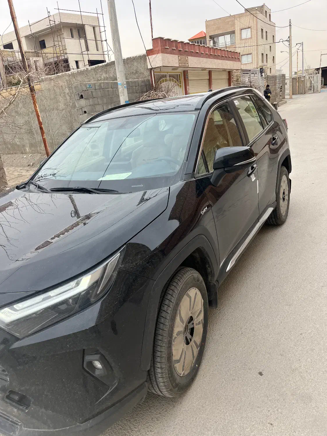 RAV4 هیبرید صفر ژاپن ۲۰۲۵|خودرو سواری و وانت|ابریشم, |دیوار