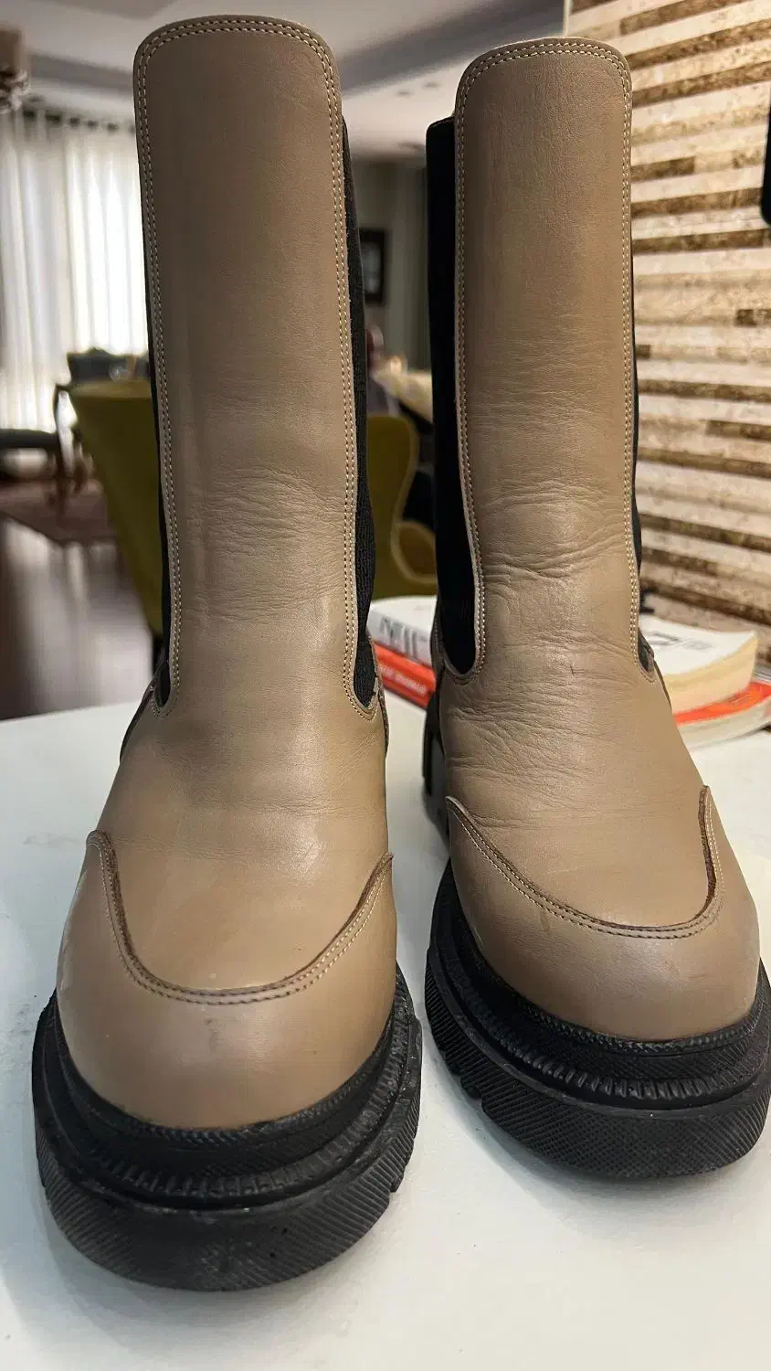 بوت زنانه سایز۴۰|کیف، کفش، کمربند|تهران, خانی آباد نو شمالی|دیوار