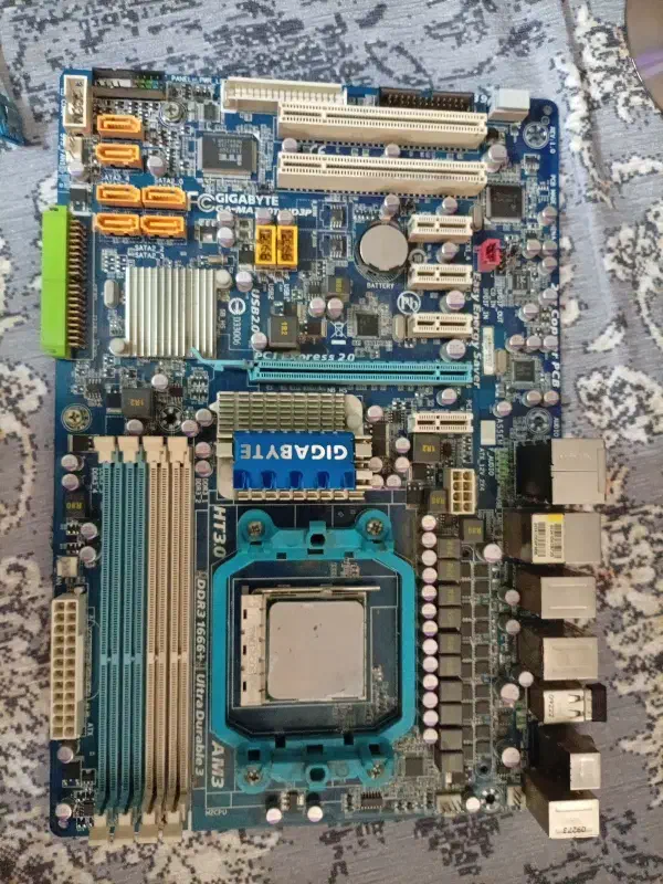 قطعات کامپیوتر|قطعات و لوازم جانبی رایانه|فردیس, داوری|دیوار