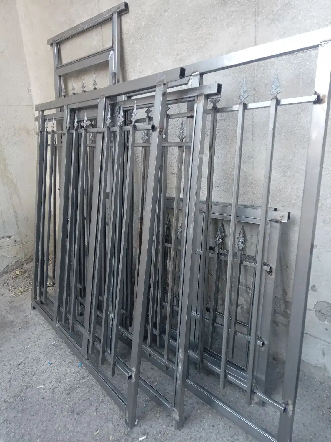 پنجره های نرده هلالی برای باغ و ویلا|مصالح و تجهیزات ساختمان|تبریز, |دیوار