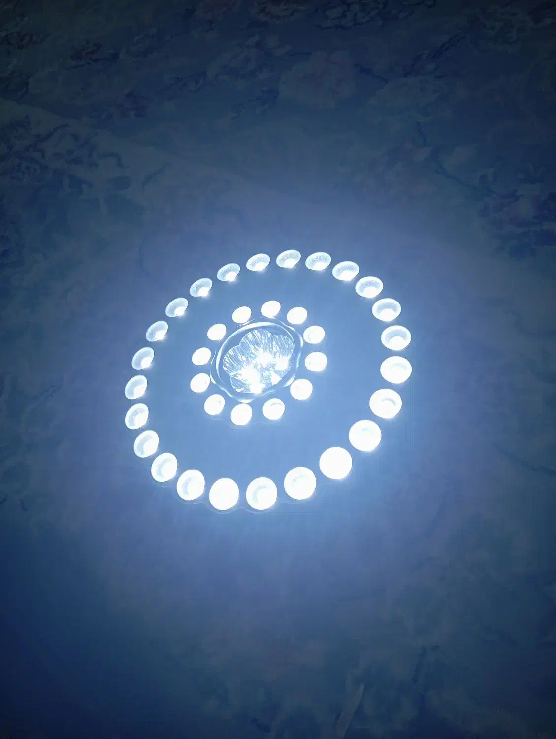 چراغ قوه باطری خور ارزون|لامپ و چراغ|سقز, |دیوار