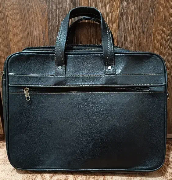 کیف اداری فقط ۳۵۰ تومان|کیف، کفش، کمربند|شیراز, کوشک میدان|دیوار