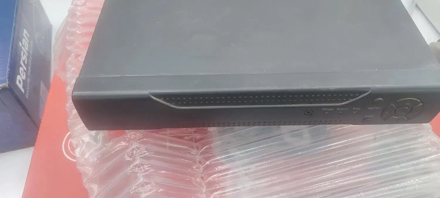 4دوربین مدار بسته به همراه DVRوسیم کشی|دوربین مداربسته|سبزوار, کاشفی شمالی (دادگستری)|دیوار