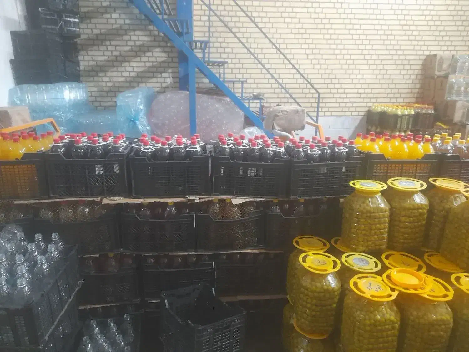 انواع ترشیجات وسرکه|خوردنی و آشامیدنی|قم, کلهری|دیوار