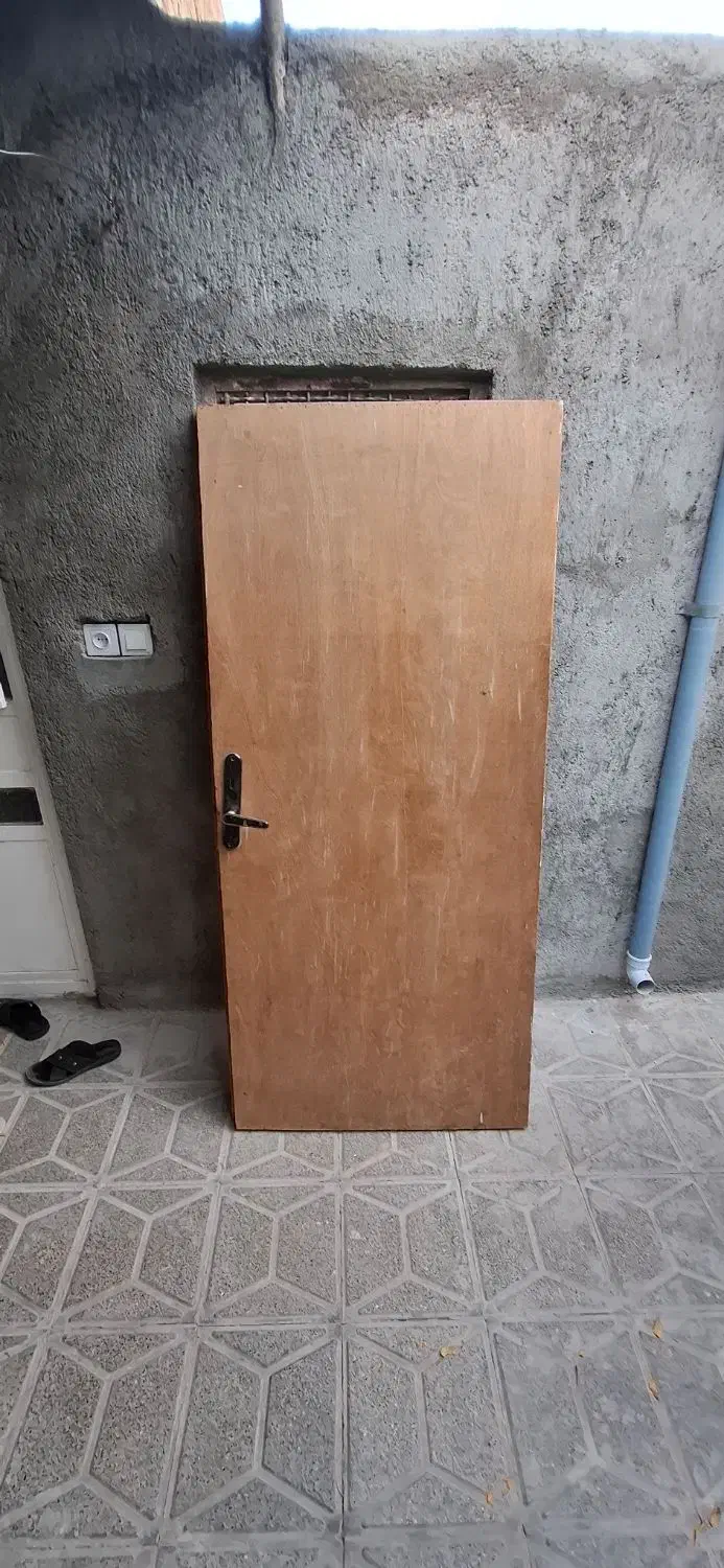 در چوبی جنس خوب|مصالح و تجهیزات ساختمان|تربت جام, جامی|دیوار