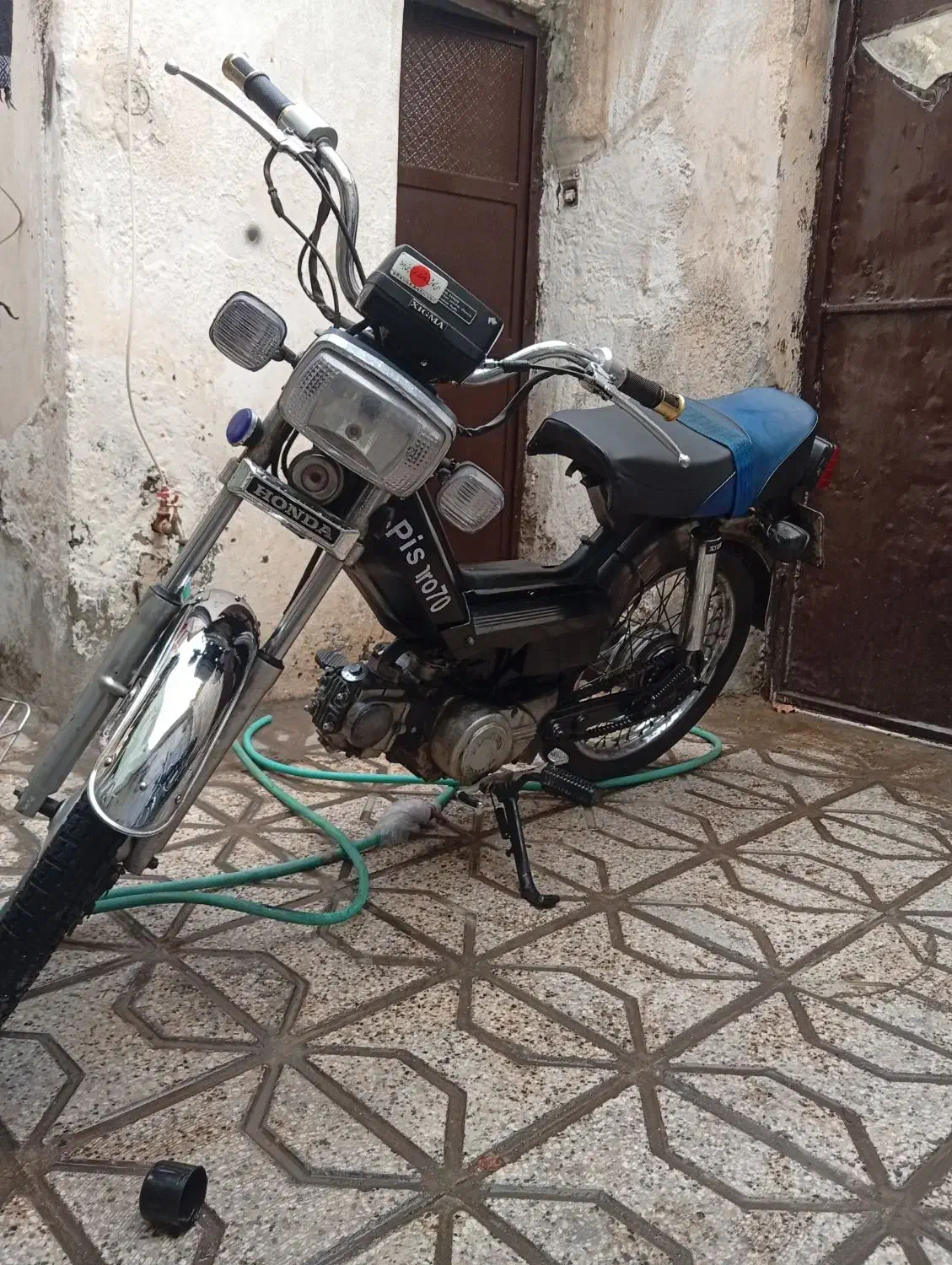 هندا 70|موتورسیکلت|مشهد, رده|دیوار