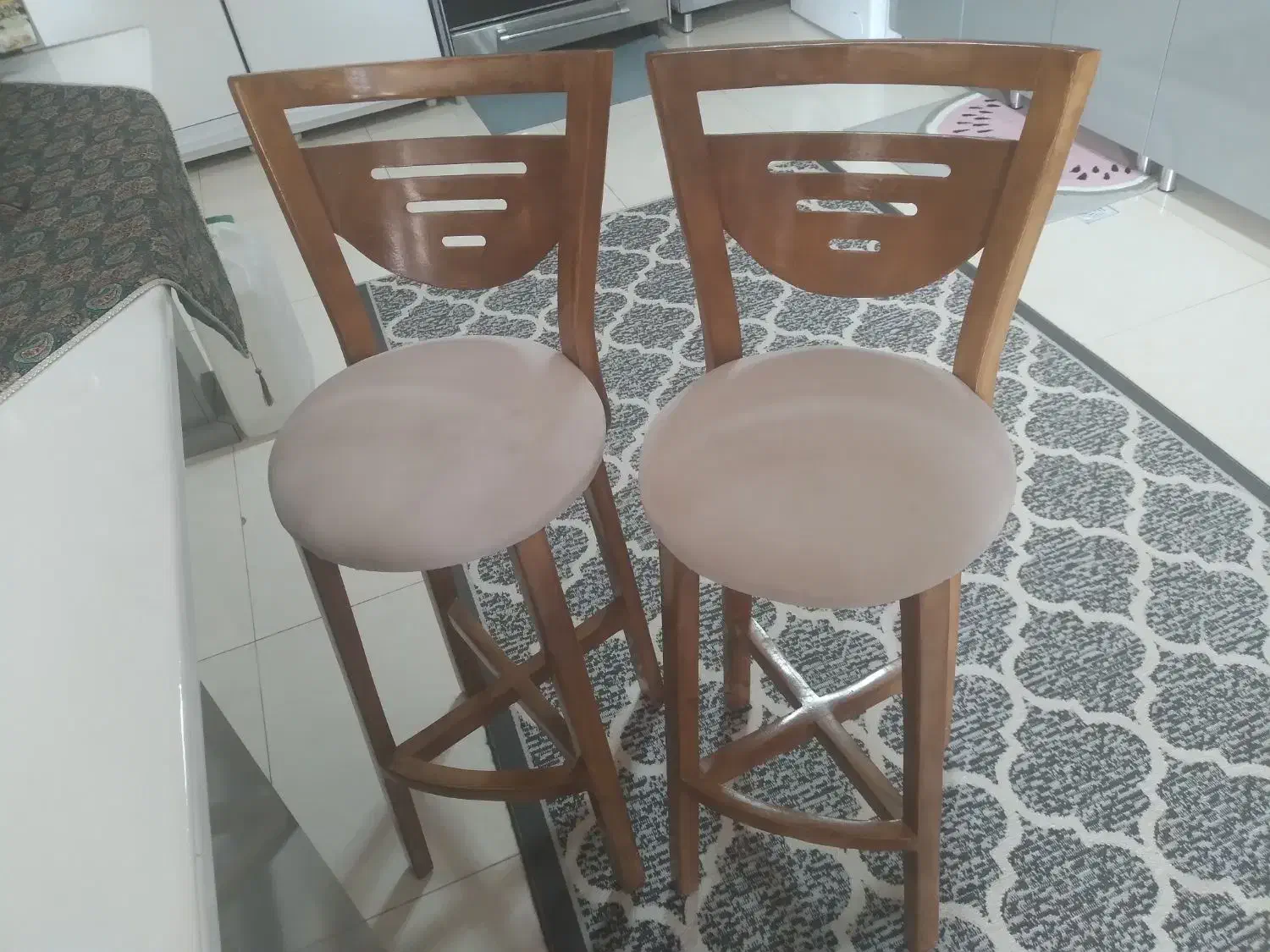 صندلی|صندلی و نیمکت|رفسنجان, |دیوار