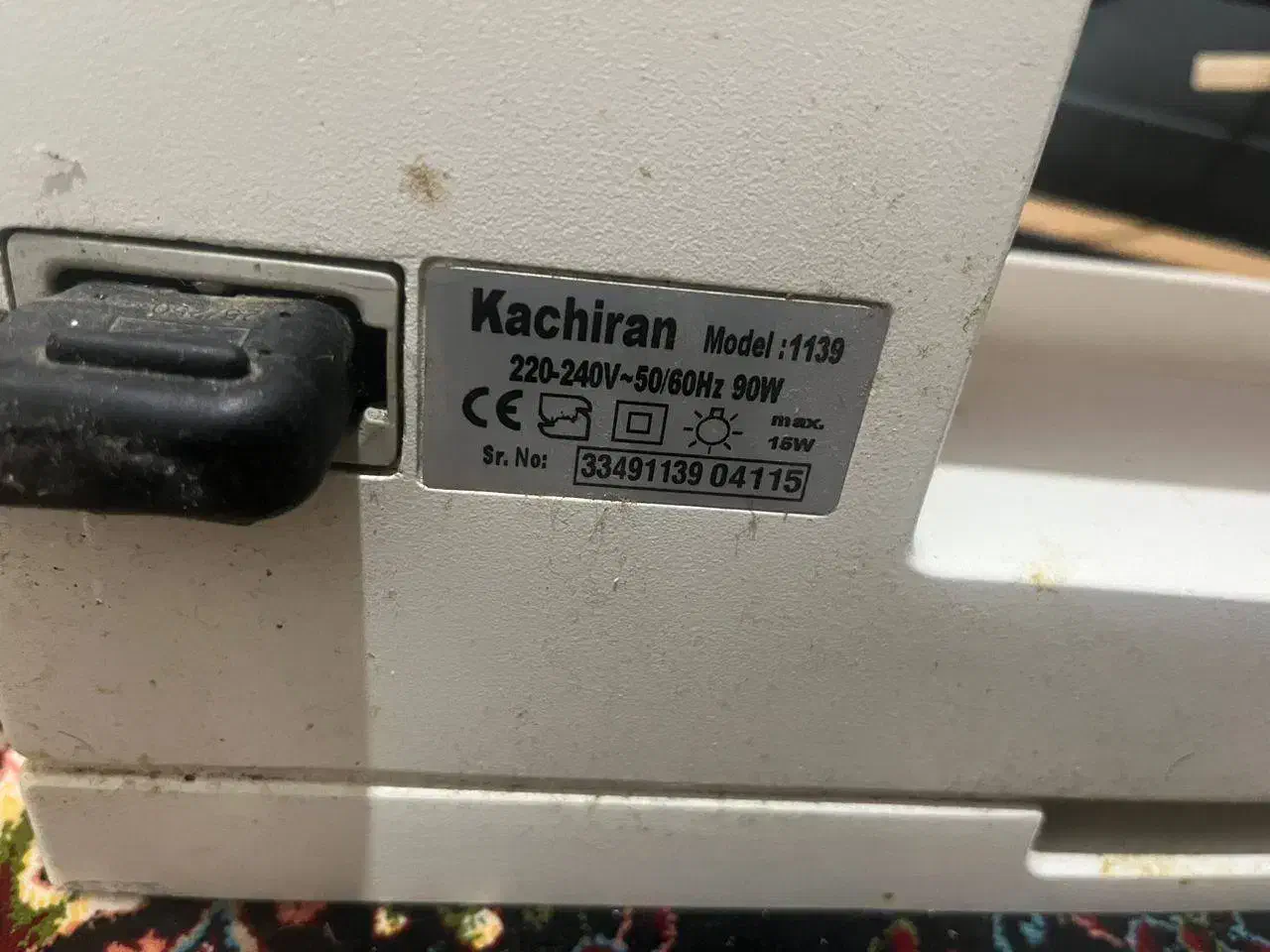 چرخ خیاطی کاچیران|چرخ خیاطی و ریسندگی|رامسر, |دیوار