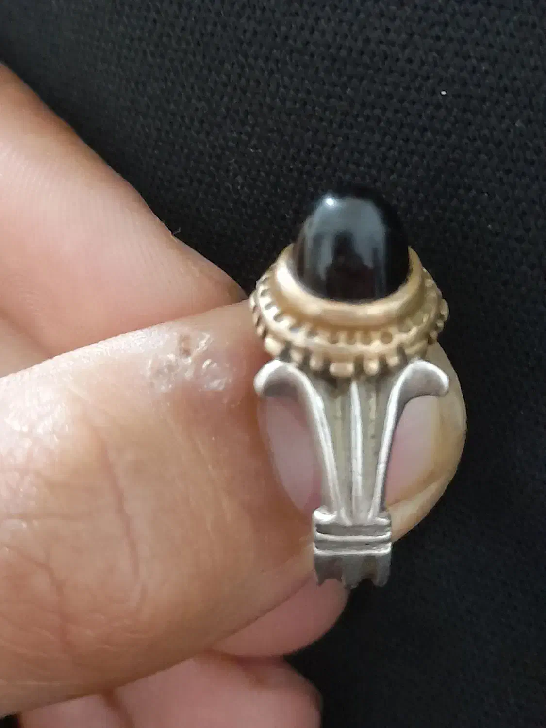 فیروزه عقیق|جواهرات|نیشابور, هفده شهریور|دیوار