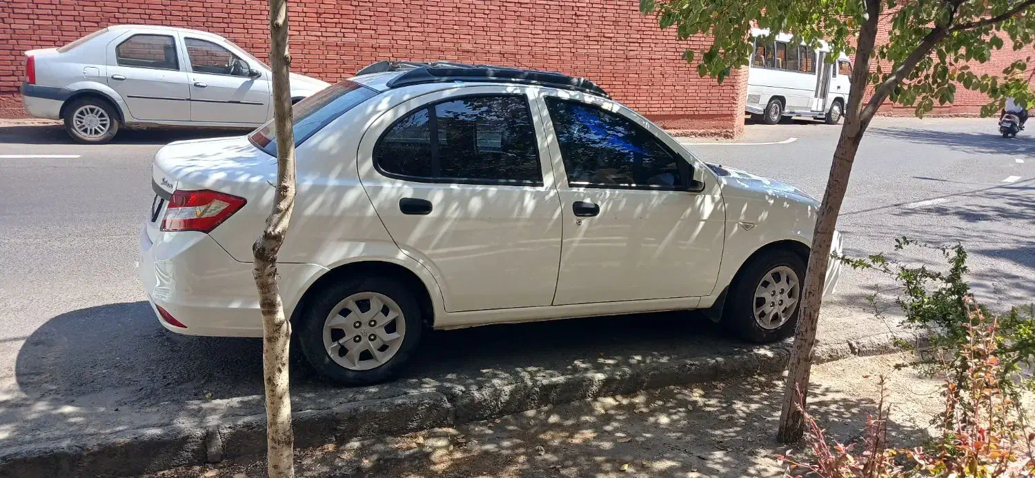 ساینا مدل ۴۰۰ بدون رنگ فنی سالم|خودرو سواری و وانت|تهران, دهم فروردین|دیوار